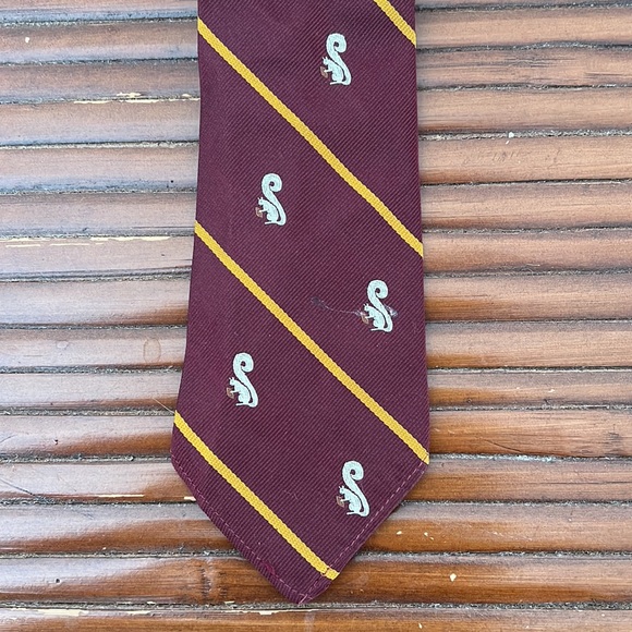 Vintage Rugby & Co Ltd Silk Tie Bundle - Picture 3 of 9